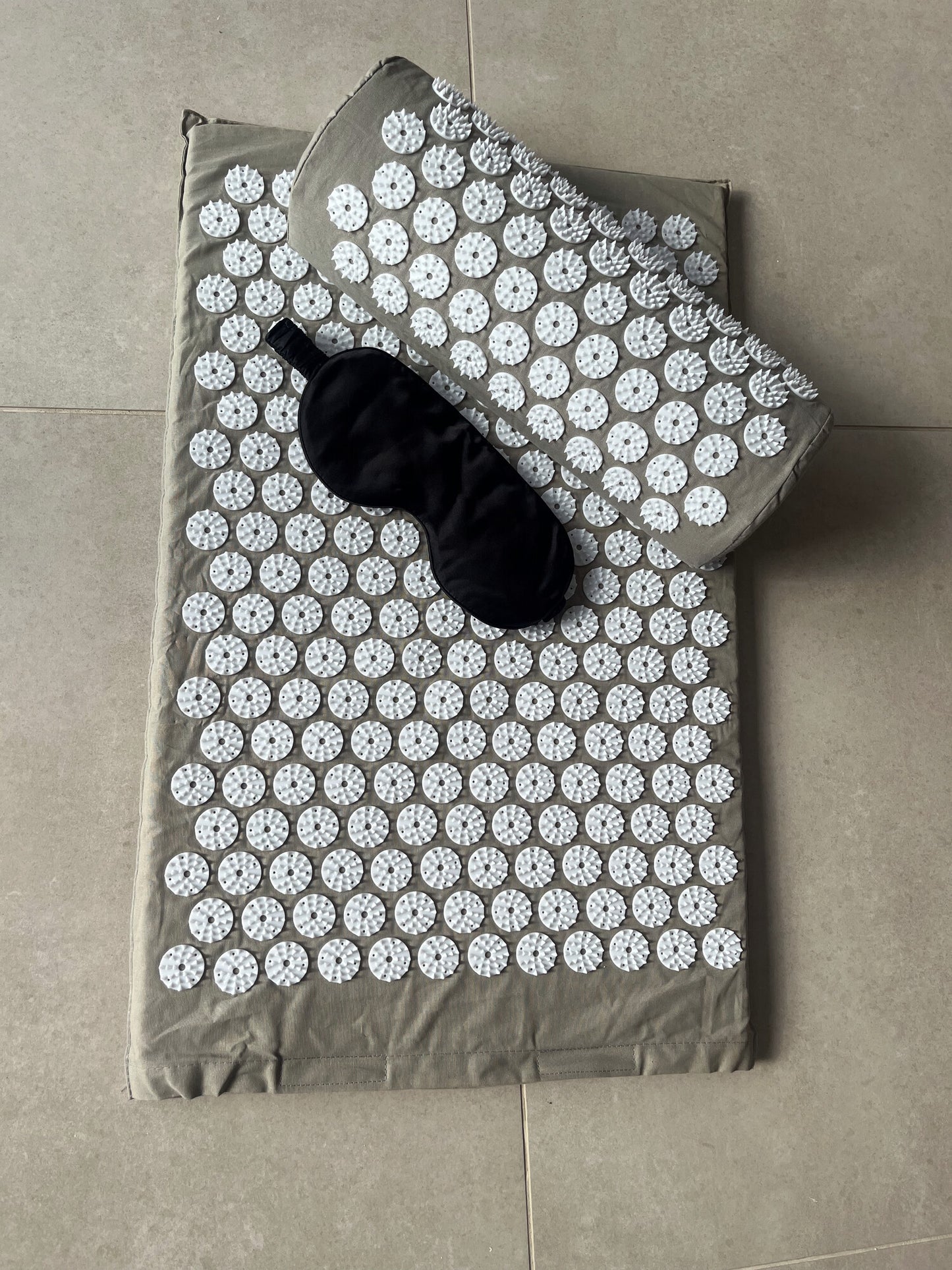 Le Rituel GRNDD — Tapis + Coussin + Masque Offert